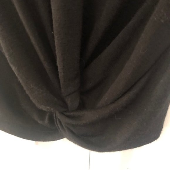 Wilfred Free knotted black tshirt - Picture 2 of 5